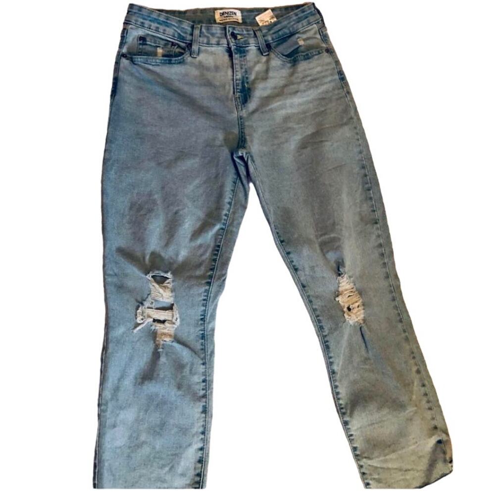 denizen levi’s size 10 W30 L27 style mid rise boyfriend Distressed
